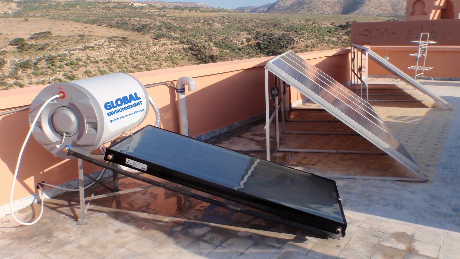 Chauffe-eau -solaire-150 l-circui-ouvert-profilbas-Tamri